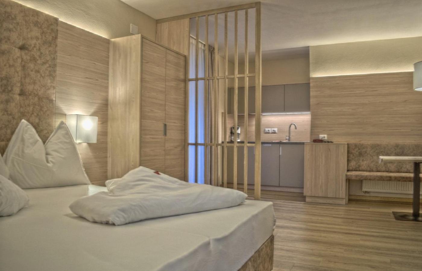 Aparthotel Boutique Burgund Parcines