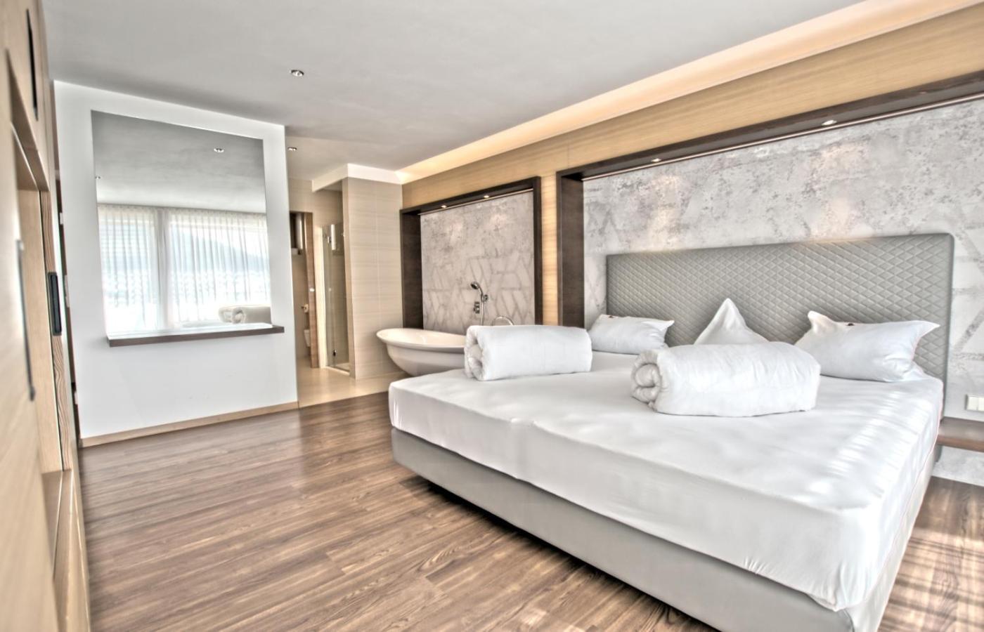 Boutique Burgund Aparthotel Parcines